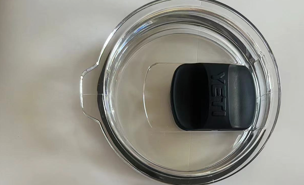 30 Ounce Premium Tumbler With Handle 2 lids included